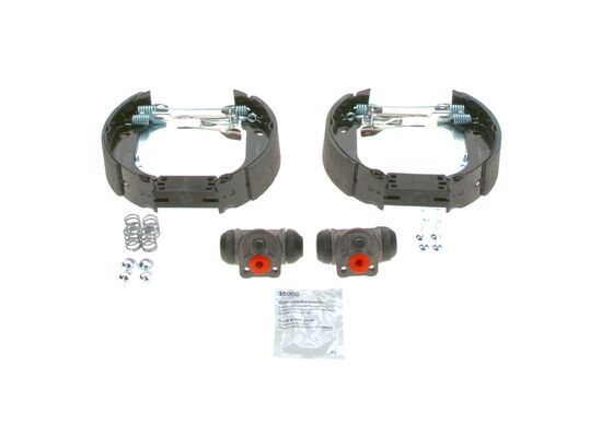 Set saboti frana 0 204 114 073 BOSCH - Material frictiune sabot frana/ sabot frana Set saboti frana 0 204 114 073 BOSCH - Material frictiune sabot frana/ sabot frana