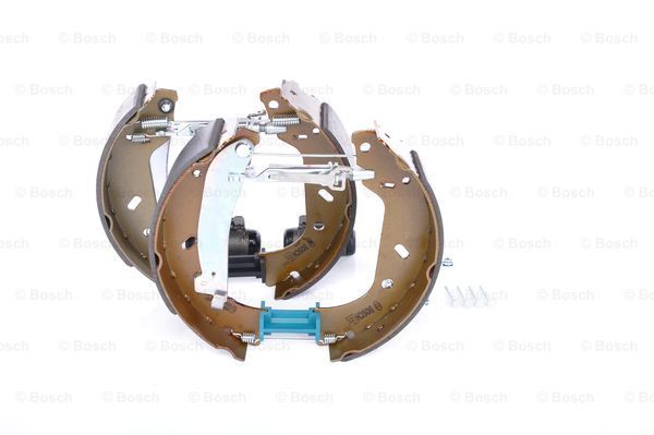 Set saboti frana 0 204 114 112 BOSCH - Material frictiune sabot frana/ sabot frana Set saboti frana 0 204 114 112 BOSCH - Material frictiune sabot frana/ sabot frana