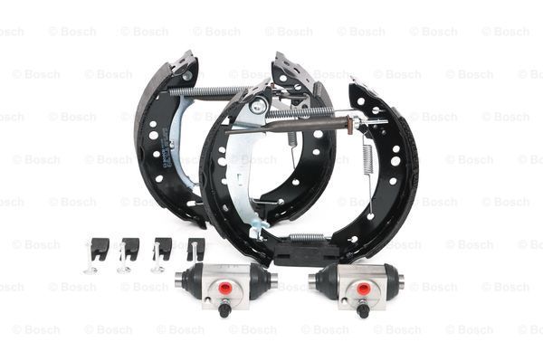 Set saboti frana 0 204 114 665 BOSCH - Frana tambur