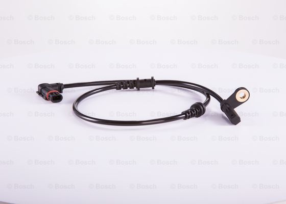 senzor,turatie roata 0 986 594 545 BOSCH - Control al dinamicii de rulare senzor,turatie roata 0 986 594 545 BOSCH - Control al dinamicii de rulare