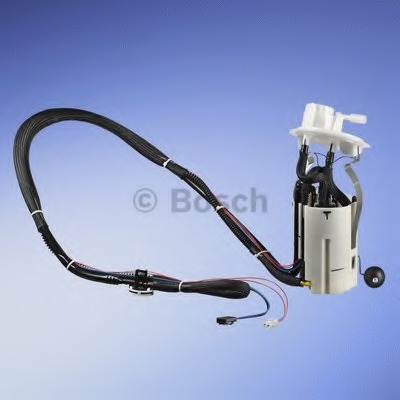 Sistem alimentare cu combustibil 1 582 980 136 BOSCH - Pompa combustibil