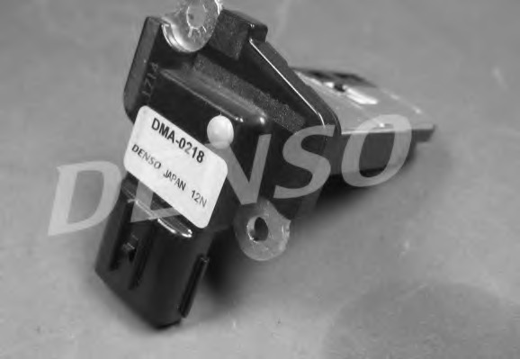 senzor debit aer DMA-0218 DENSO - Electricitate motor