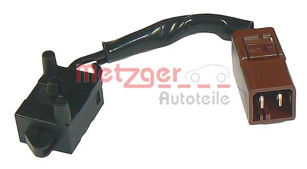Comutator, actionare ambreiaj (Tempomat) / Comutator, actionare ambreiaj (comanda motor) 0911103 METZGER - Motor / releu Comutator, actionare ambreiaj (Tempomat) / Comutator, actionare ambreiaj (comanda motor) 0911103 METZGER - Motor / releu