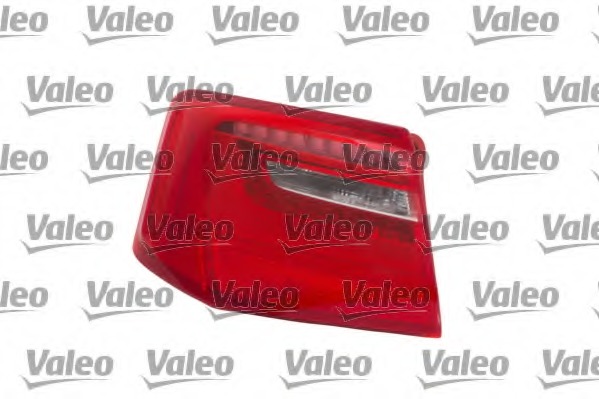 Lampa spate 044526 VALEO - Stopuri / elemente Lampa spate 044526 VALEO - Stopuri / elemente