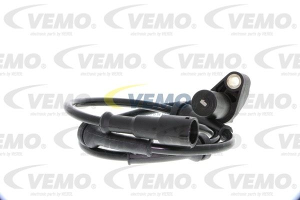 senzor,turatie roata V10-72-1085 VEMO - Control al dinamicii de rulare senzor,turatie roata V10-72-1085 VEMO - Control al dinamicii de rulare