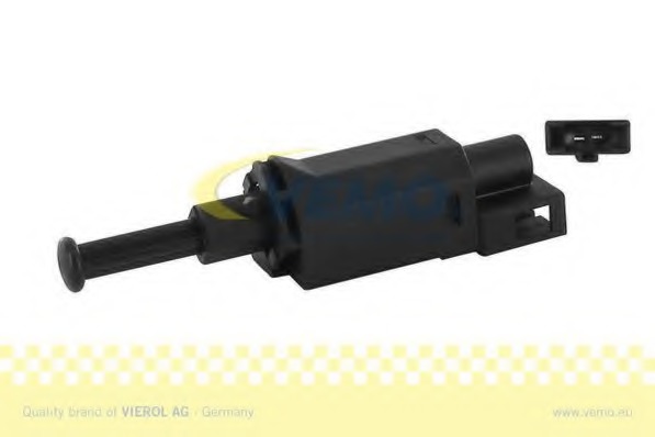 Comutator, actionare ambreiaj (Tempomat) / Comutator, actionare ambreiaj (comanda motor) V10-73-0148 VEMO - Motor / releu Comutator, actionare ambreiaj (Tempomat) / Comutator, actionare ambreiaj (comanda motor) V10-73-0148 VEMO - Motor / releu