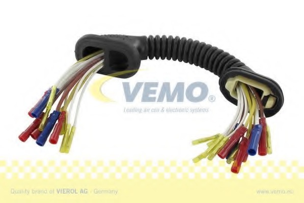 Set reparatie, set cabluri V10-83-0040 VEMO - Set cabluri Set reparatie, set cabluri V10-83-0040 VEMO - Set cabluri