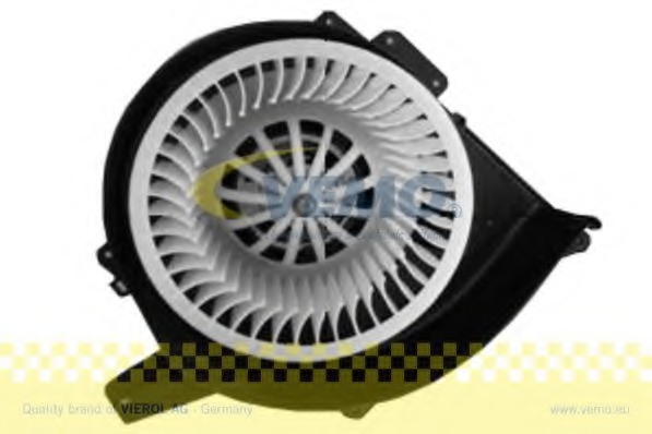 Electromotor, ventilatie interioara V15-03-1926 VEMO - Motor ventilator/piese
