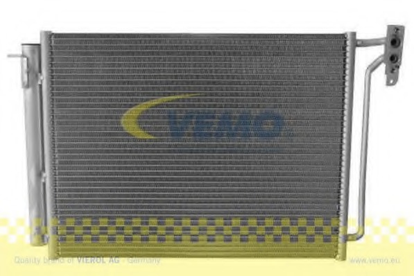 Condensator, climatizare V20-62-1015 VEMO - Radiator clima Condensator, climatizare V20-62-1015 VEMO - Radiator clima