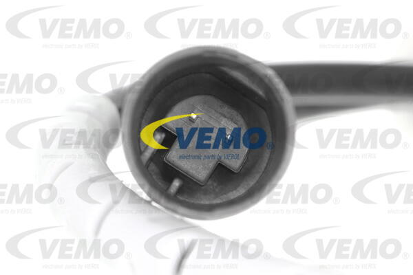 senzor,turatie roata V20-72-0500 VEMO - Control al dinamicii de rulare senzor,turatie roata V20-72-0500 VEMO - Control al dinamicii de rulare