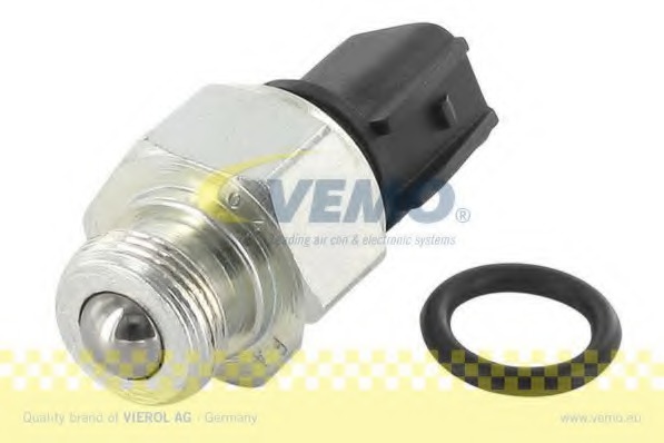 Comutator, lampa marsalier V25-73-0033 VEMO - Intrerupatoare / relee / control Comutator, lampa marsalier V25-73-0033 VEMO - Intrerupatoare / relee / control