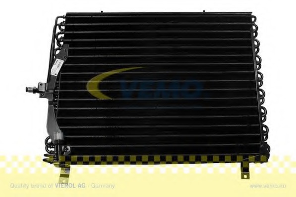 Condensator, climatizare V30-62-1015 VEMO - Radiator clima Condensator, climatizare V30-62-1015 VEMO - Radiator clima