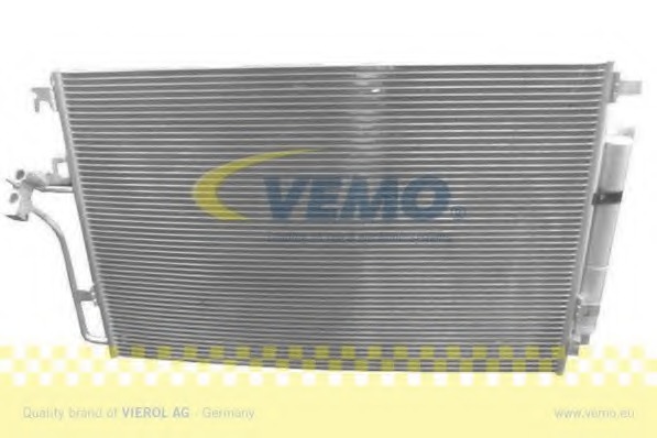 Condensator, climatizare V30-62-1039 VEMO - Radiator clima Condensator, climatizare V30-62-1039 VEMO - Radiator clima