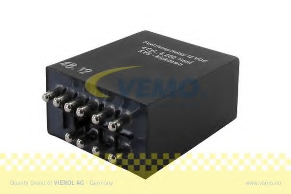 Releu, pompa combustibil V30-71-0025 VEMO - Relee