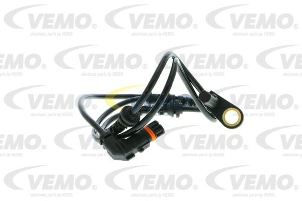 senzor,turatie roata V30-72-0741 VEMO - Control al dinamicii de rulare senzor,turatie roata V30-72-0741 VEMO - Control al dinamicii de rulare