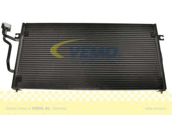 Condensator, climatizare V37-62-0015 VEMO - Radiator clima Condensator, climatizare V37-62-0015 VEMO - Radiator clima