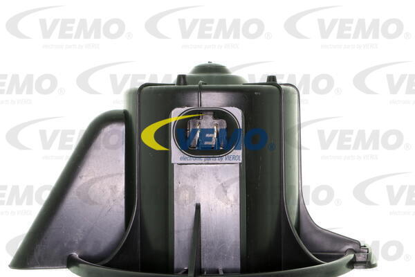 Ventilator, habitaclu / Ventilator absorbtie, aer habitaclu V42-03-1231 VEMO - Motor ventilator/piese Ventilator, habitaclu / Ventilator absorbtie, aer habitaclu V42-03-1231 VEMO - Motor ventilator/piese