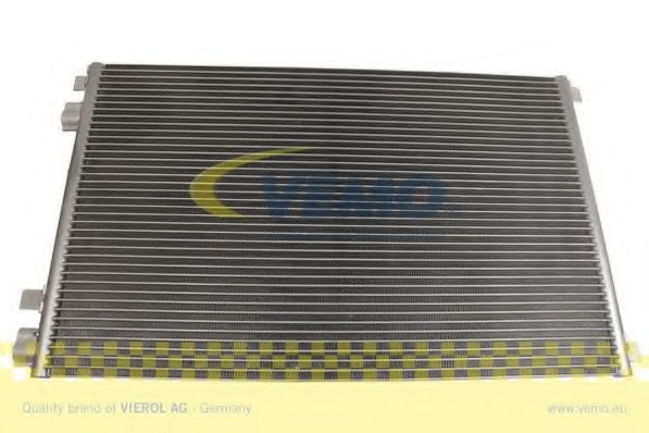 Condensator, climatizare V46-62-0004 VEMO - Radiator clima Condensator, climatizare V46-62-0004 VEMO - Radiator clima
